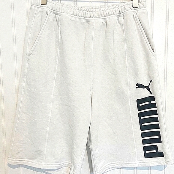 PUMA Heavy Wool Shorts - Picture 1 of 5